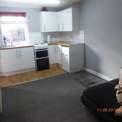  Flat Apartment  to let in Carmarthen 